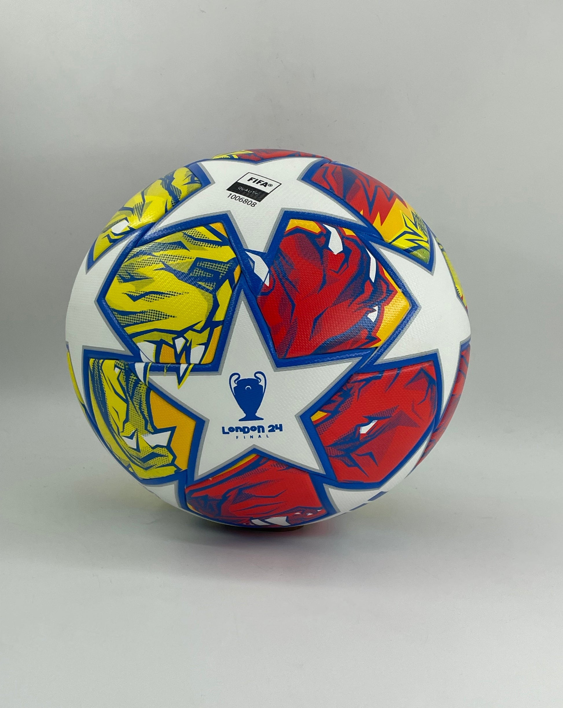 Champions league London Soccer ball 2024